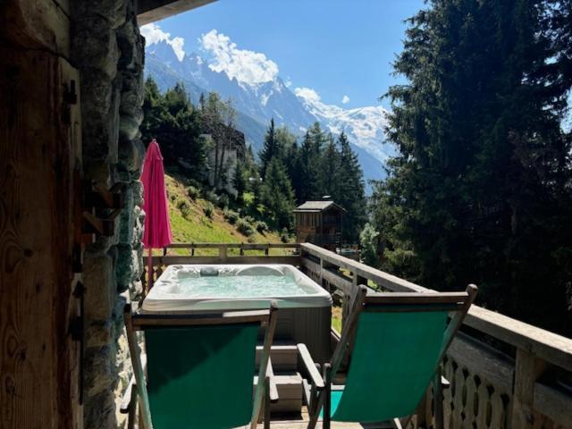 Hotel Les Chalets De Philippe Avec Jacuzzis Privatifs Chamonix Bagian luar foto