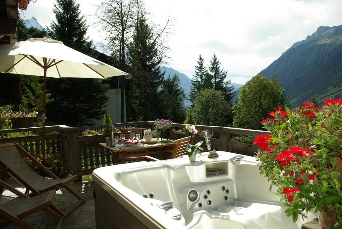 Hotel Les Chalets De Philippe Avec Jacuzzis Privatifs Chamonix Bagian luar foto