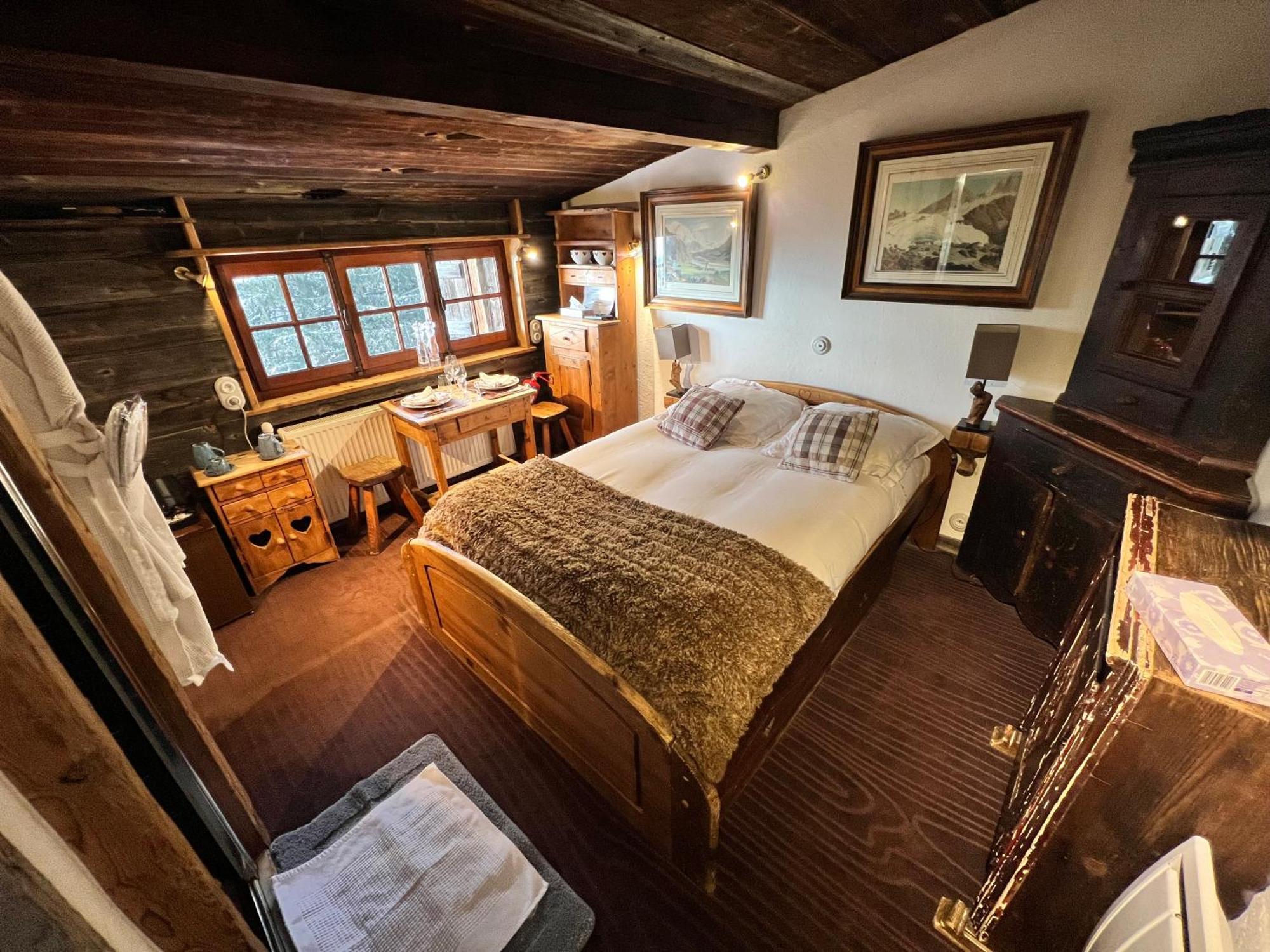 Hotel Les Chalets De Philippe Avec Jacuzzis Privatifs Chamonix Bagian luar foto